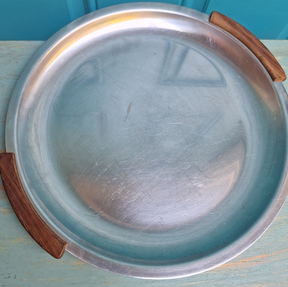 Vintage Stainless Steel Tray Teak Wood Handles MCM Metal Platter Modern Display - Picture 7 of 15